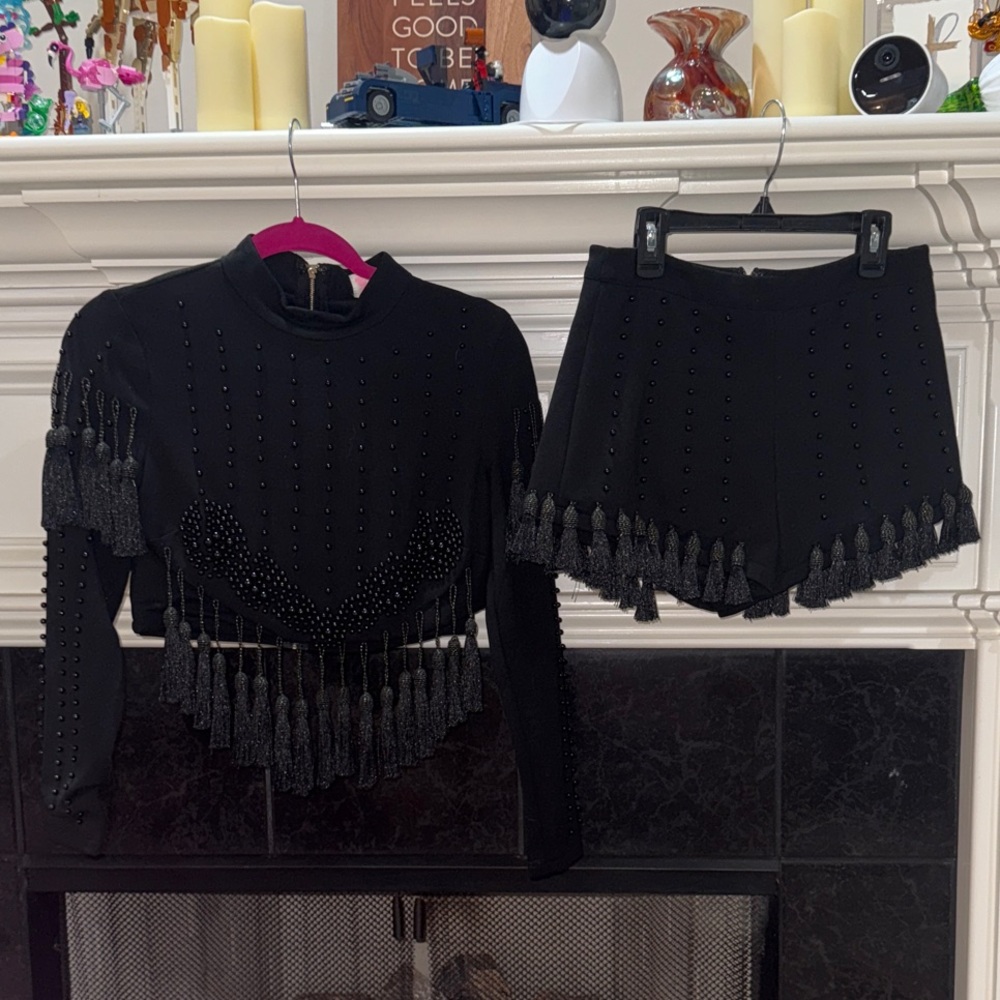 L'ATISTE Elegant Black Fringe Skirt Set